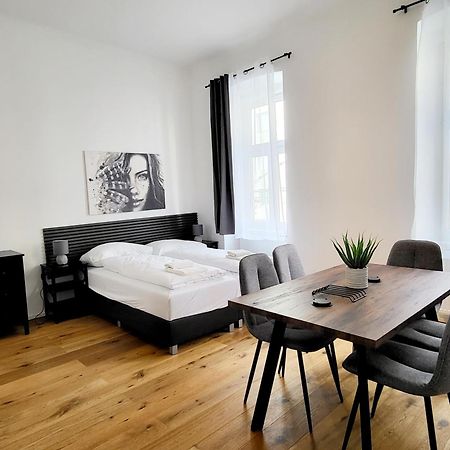 Neulerchenfelder City Apartment Виена Екстериор снимка